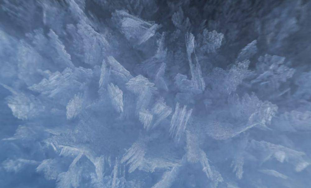 ilustrasi ice frost (unsplash.com/Daniele Levis Pelusi)