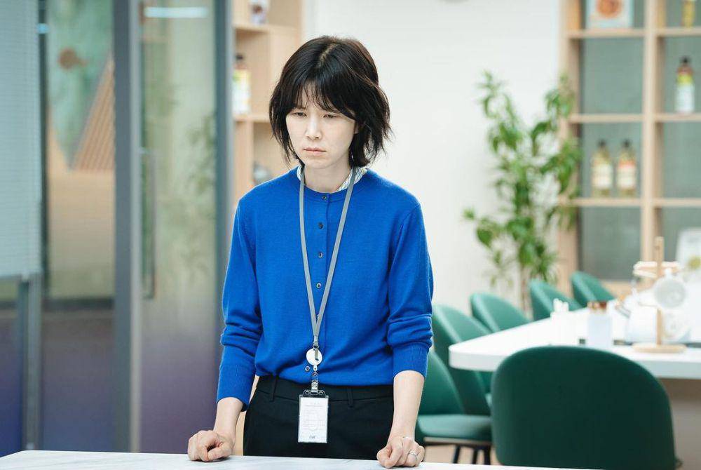 still cuts Marry My Husband (instagram.com/greengreen_j)