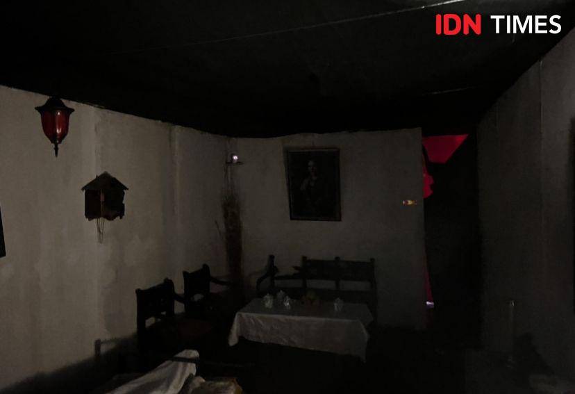 potret wahana Rumah Hantu Pemandi Jenazah (IDN Times/Rani Asnurida)