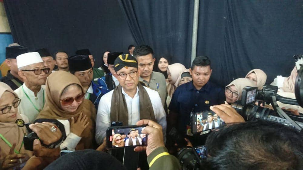 Calon Presiden nomor urut 01, Anies Rasyid Baswedan saat berkampanye di Tulungagung. IDN Times/ Bramanta Pamungkas