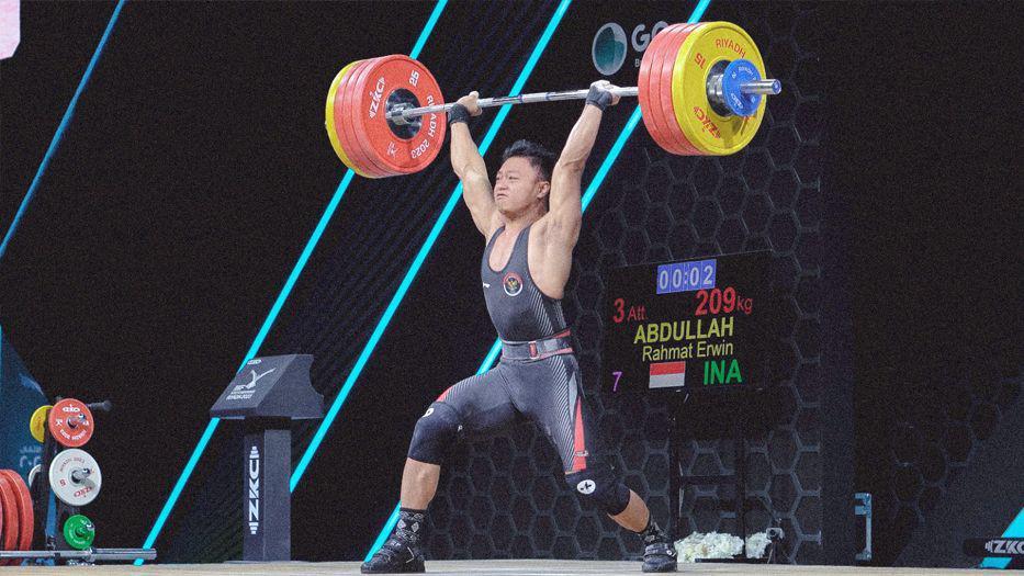 Rahmat Erwin Raih Best Male Athlete dari Kejuaraan Angkat Besi Asia