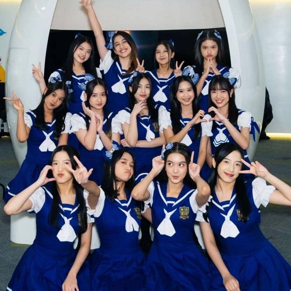 JKT48 (instagram.com/jkt48)