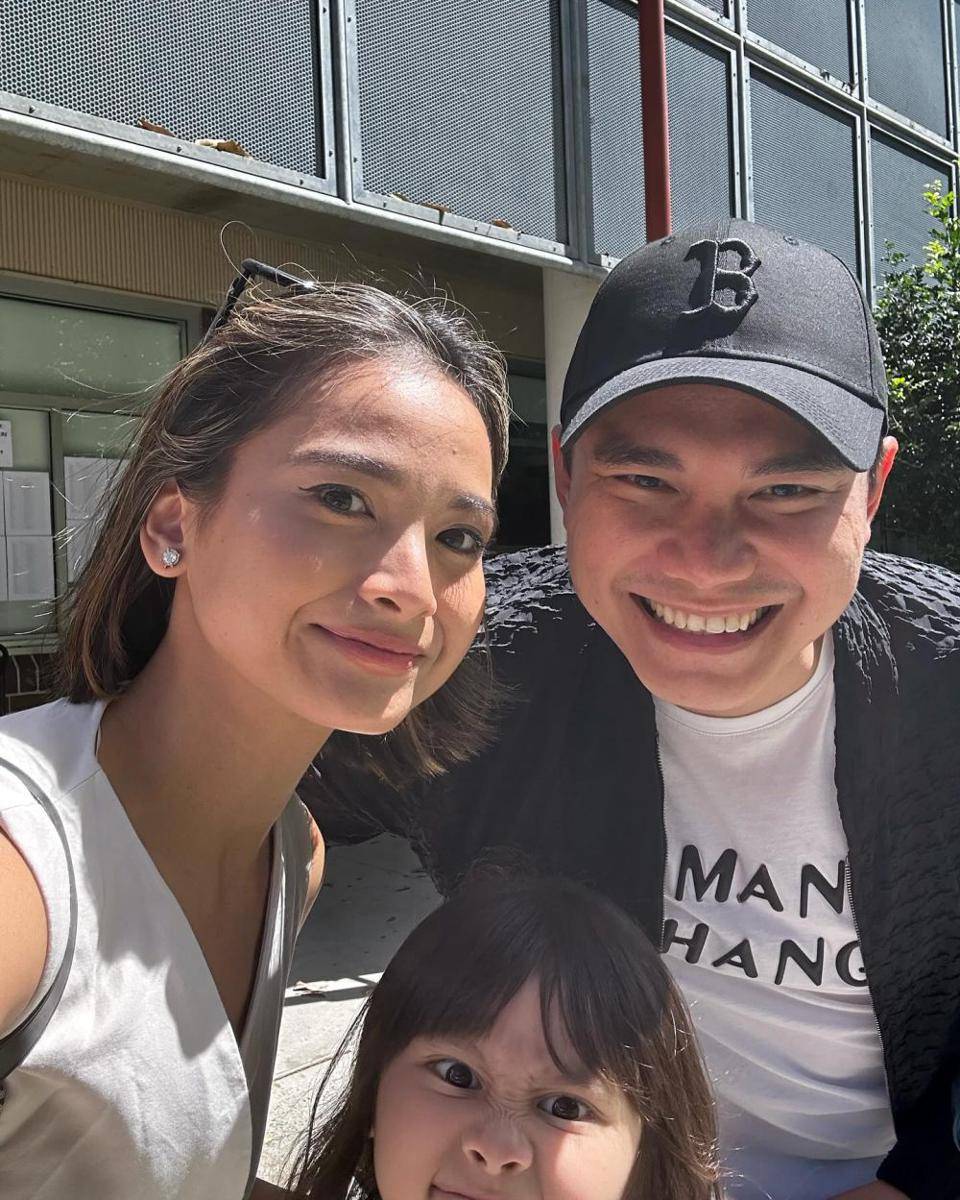 potret Acha Septriasa bareng keluarga saat nyoblos di Australia (instagram.com/septriasaacha)