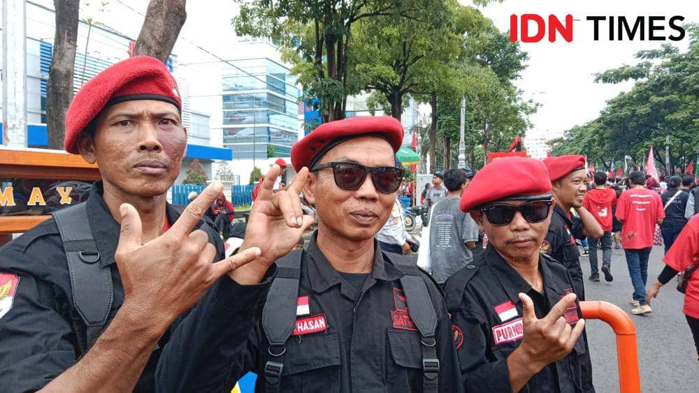 Potret Massa PDIP Tumplek Blek di Kampanye Ganjar-Mahfud di Semarang