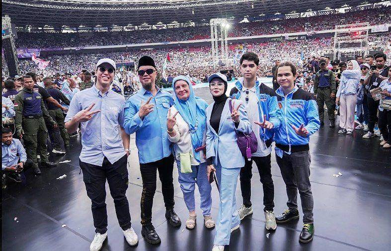 potret artis hadiri kampanye akbar Prabowo-Gibran (instagram.com/alghazali7)