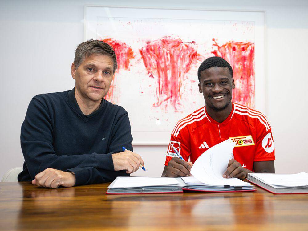 Chris Bedia (kanan) (fc-union-berlin.de)