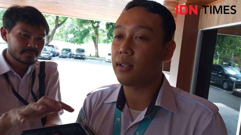 Prakirawan BMKG Stasiun Klimatologi NTB Cakra Mahasurya Atmojo Pamungkas. (IDN Times/Muhammad Nasir)