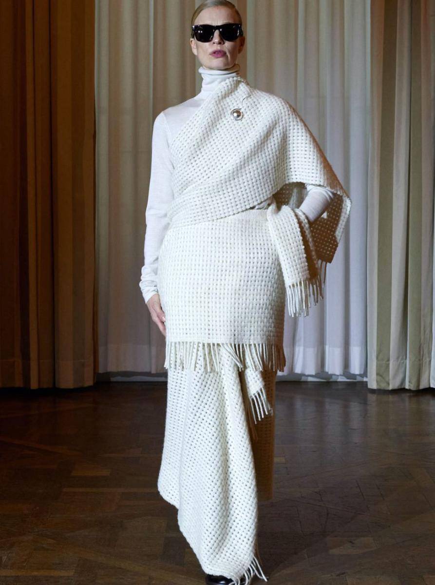 koleksi Mark Kenly Domino Tan di Copenhagen Fashion Week 2024 (dok. Copenhagen Fashion Week)