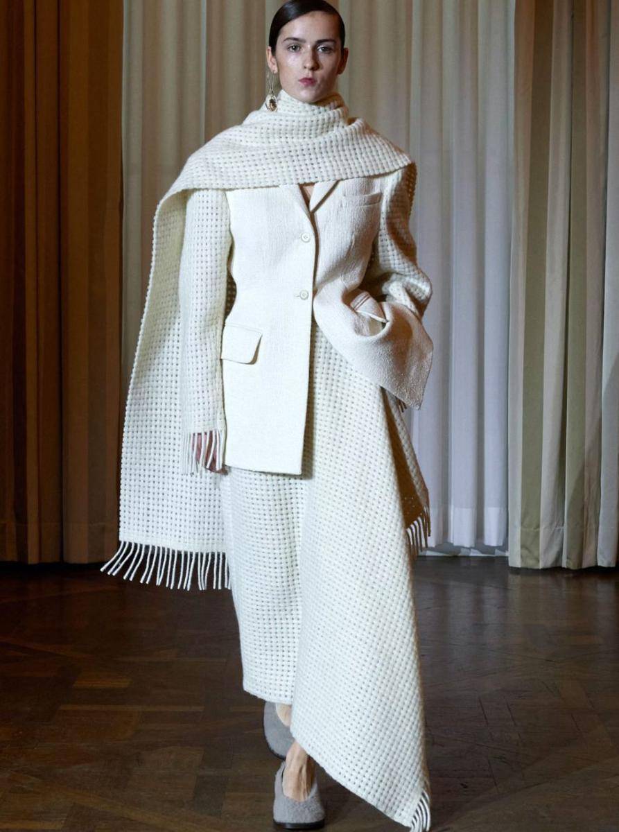 koleksi Mark Kenly Domino Tan di Copenhagen Fashion Week 2024 (dok. Copenhagen Fashion Week)