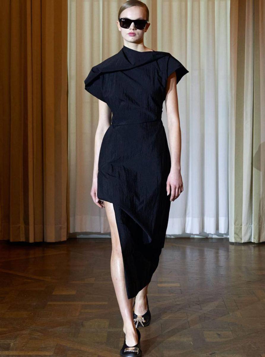 koleksi Mark Kenly Domino Tan di Copenhagen Fashion Week 2024 (dok. Copenhagen Fashion Week)
