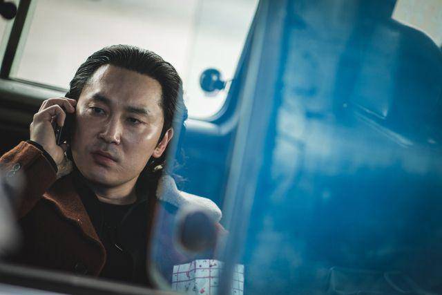 cuplikan Seo Hyun Woo di drakor A Shop for Killers (dok. Disney+ Korea/킬러들의 쇼핑몰)