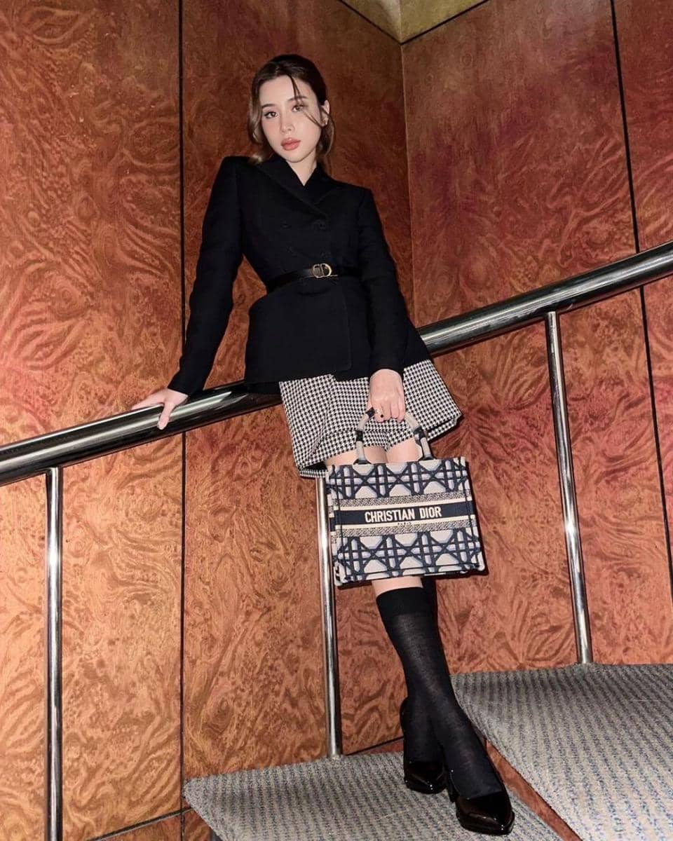 outfit Kao Supassara (instagram.com/supassra_sp)