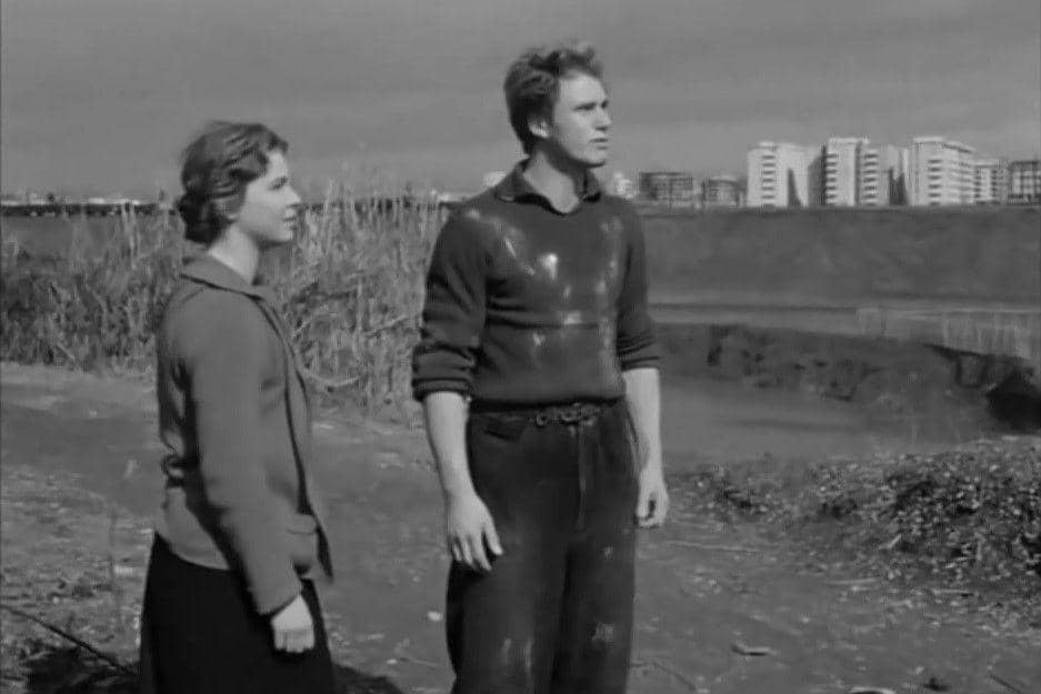 The Roof (dok. De Sica Produzione/The Roof)