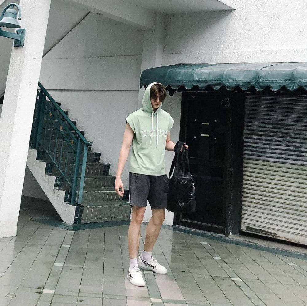 Meen Nichakoon (instagram.com/meennicha8)