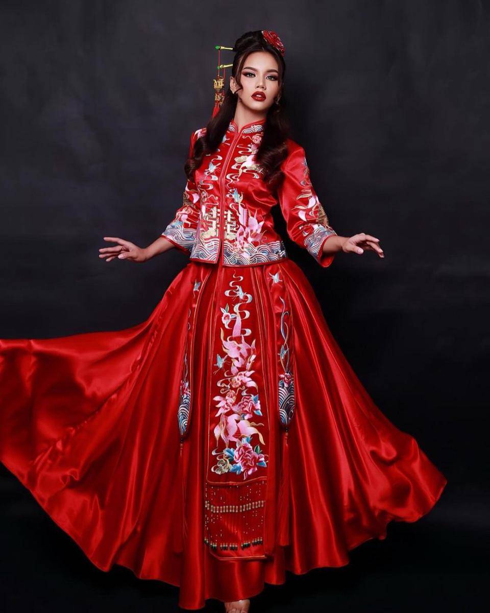 Pemotretan Imlek ala Finalis Miss Mega Bintang Indonesia 2024 (Instagram.com/nabilaramadaani)