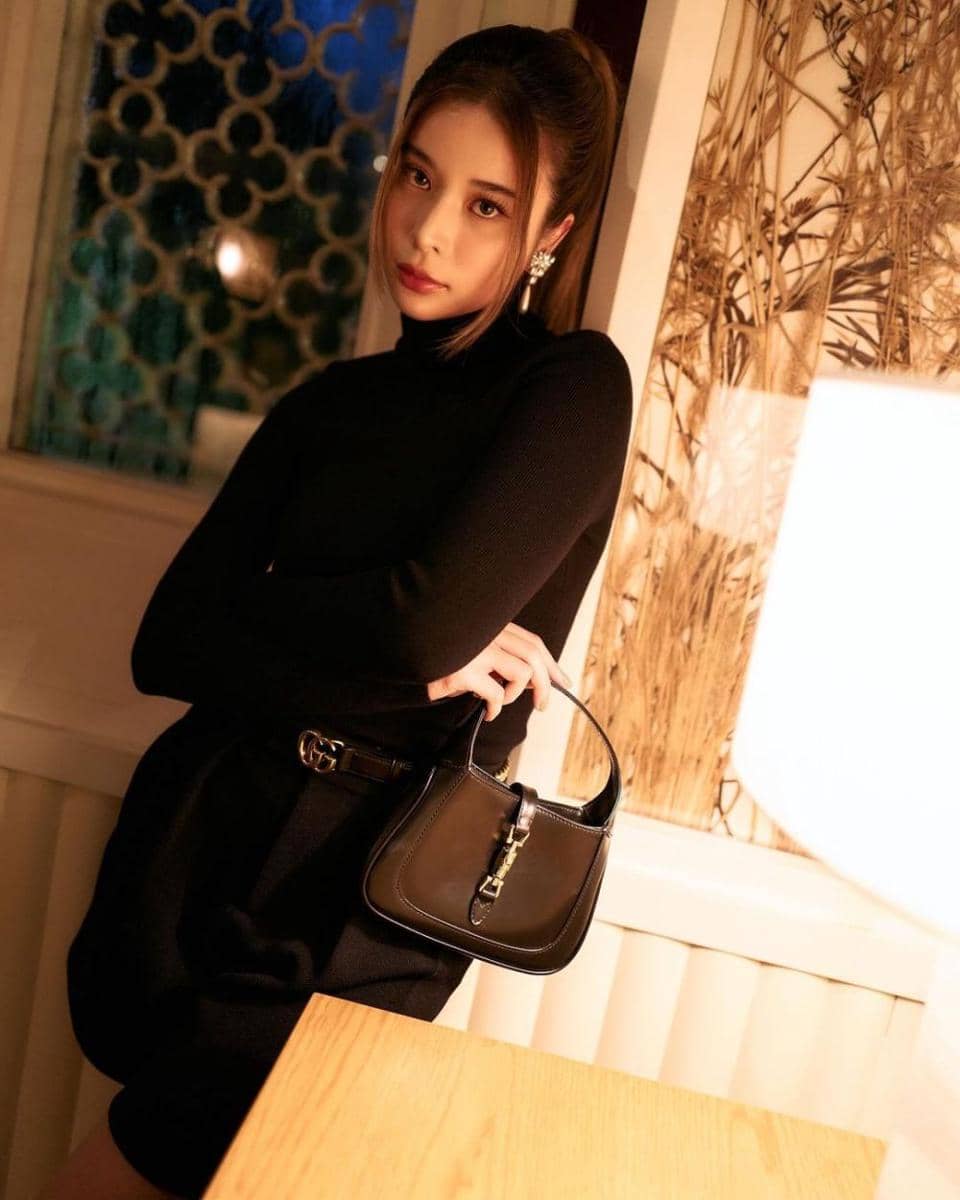 outfit Kao Supassara (instagram.com/supassra_sp)