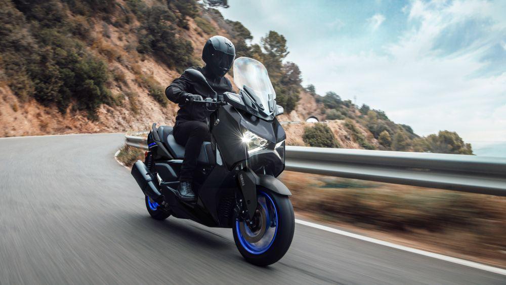 Warna dan Grafis Baru Yamaha XMAX, Dijual Mulai Rp66 Juta