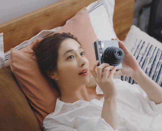 potret Lee Min Jung tampak cantik dan glowing usai melahirkan anak kedua (instagram.com/216jung)