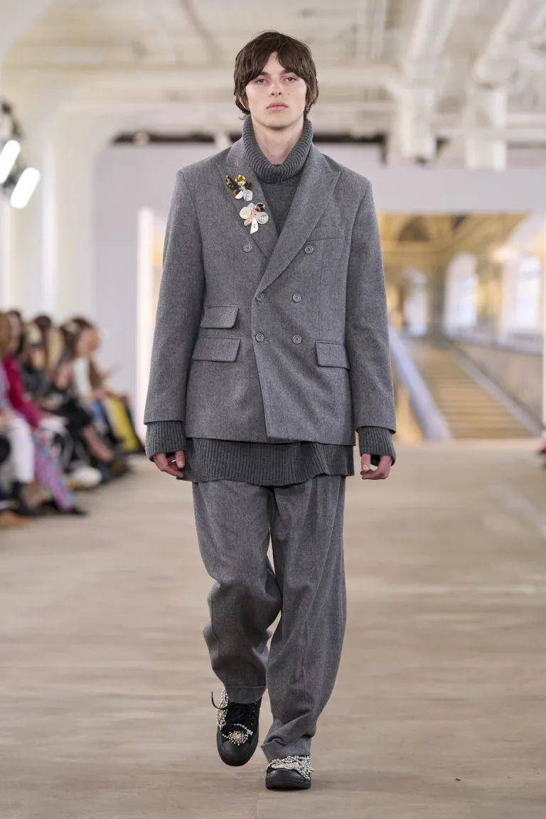 LIBERTINE F/W '24 di New York Fashion Week 2024 (instagram.com/joshosiakowski)