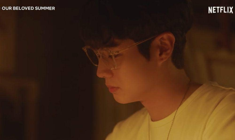 Choi Woo Shik di drama Our Beloved Summer (dok. Netflix/Our Beloved Summer)