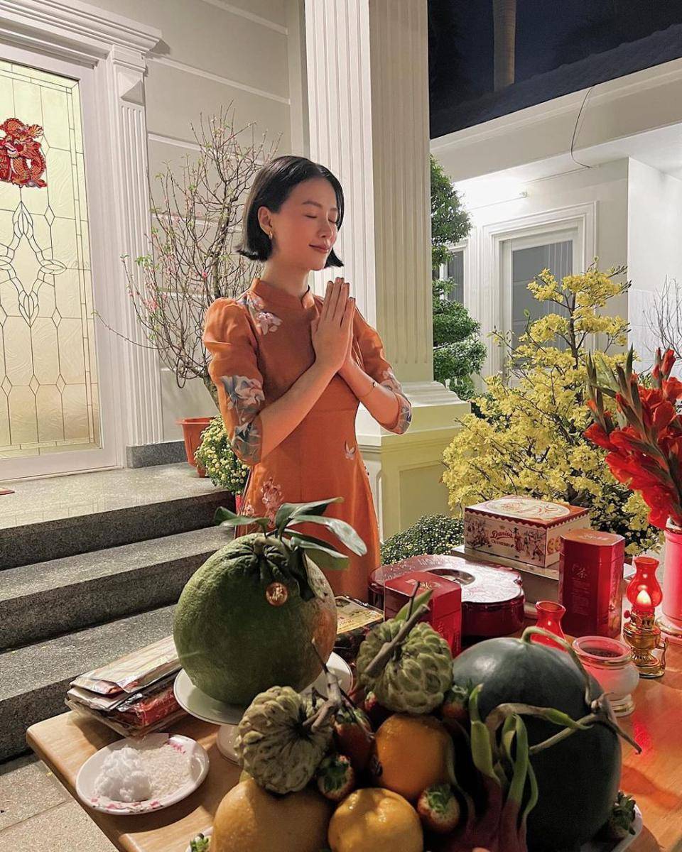 Potret Beauty Queen Tanah Air maupun Dunia Saat Merayakan Imlek 2024 (Instagram.com/phuongkhanh_official)