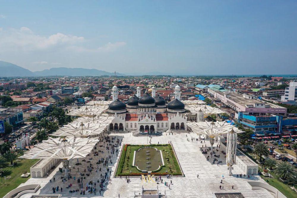 7 Objek Wisata Ikonik di Aceh, Ada Wisata Alam hingga Religi