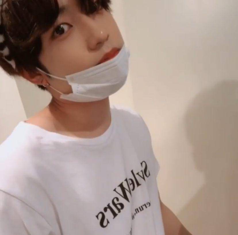 potret Aoi Chibana influencer Jepang yang dinilai mirip Jungkook BTS (instagram.com/chibana_of)'