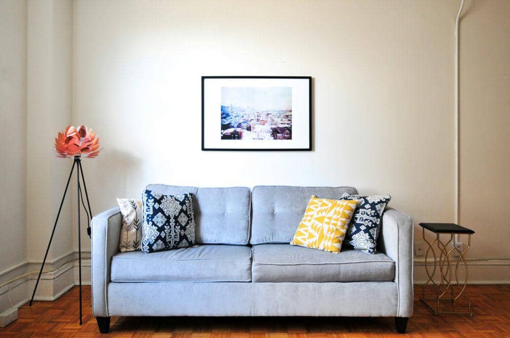 5 Tips Menjaga Kebersihan Sofa yang Benar, Bikin Lebih Nyaman
