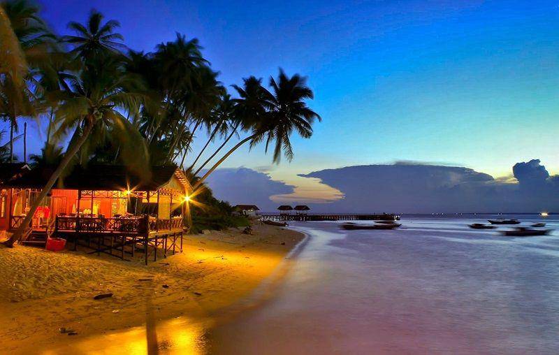 Pulau Derawan, Kalimantan Timur (google.com/maps/hariady hariady)
