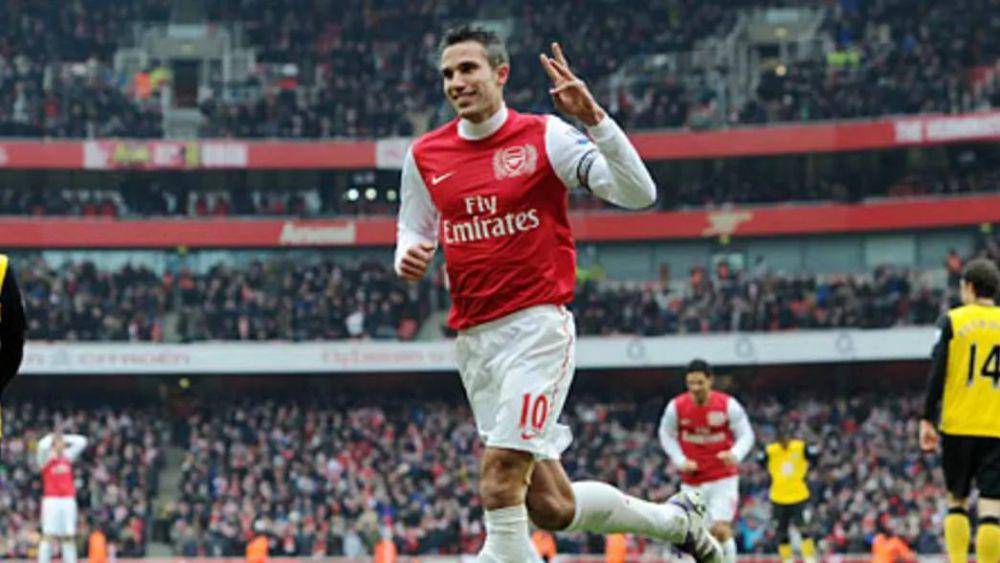 Robin van Persie mencetak hattrick ke gawang Blackburn Rovers pada 2012. (arsenal.com)