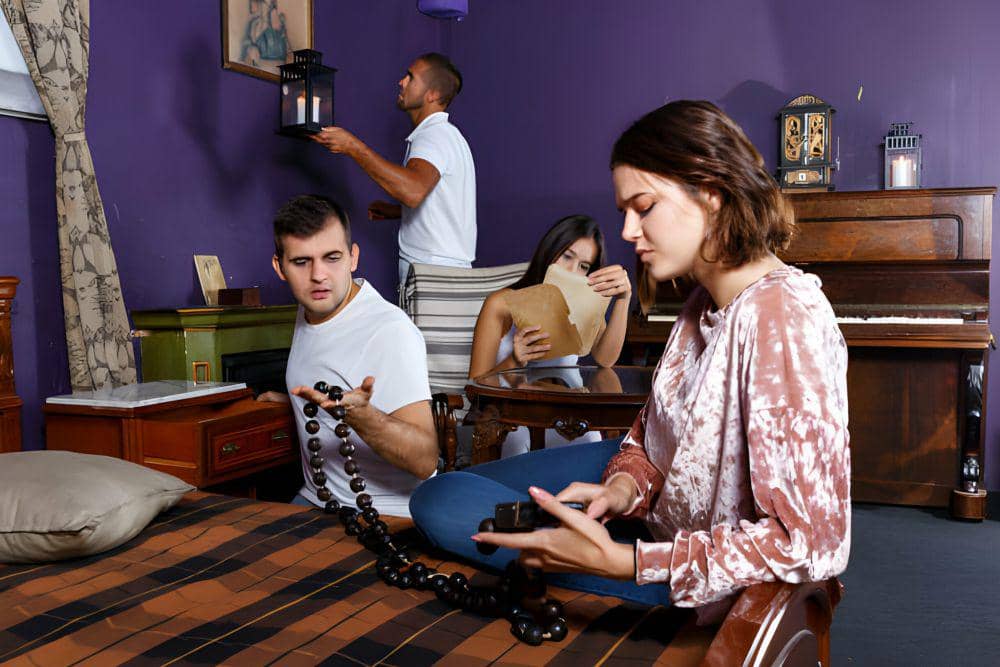 5 Alasan Kamu Harus Mencoba Escape Room Bareng Teman, Seru Banget!