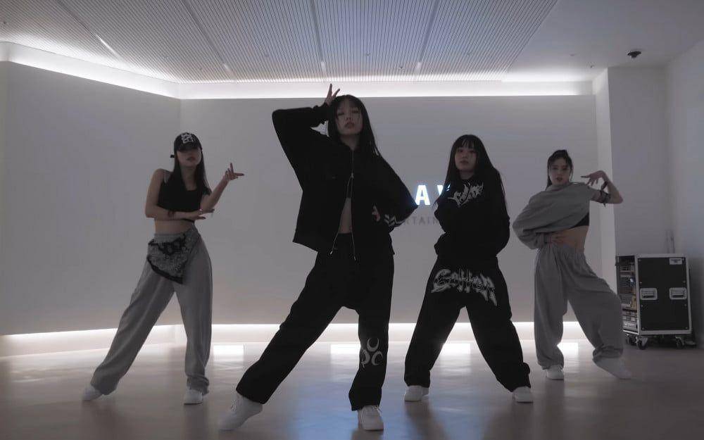 Member Candy Shop menggunggah konten dance di YouTube (YouTube.com/Candy Shop)