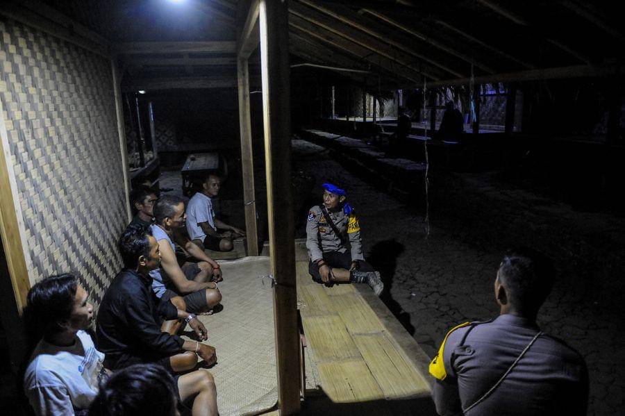 Sosialisasi Pemilu 2024 di pemukiman Suku Baduy, Lebak (ANTARA FOTO/Muhammad Bagus Khoirunas)