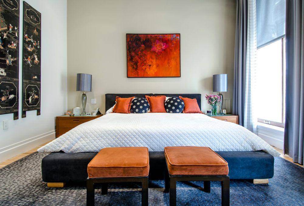 Desain kamar tidur bergaya kontemporer (unsplash.com/Chastity Cortijo)