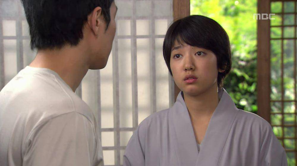 Park Shin Hye di drama Kimcheed Radish Cubes (youtube.com/옛드 : MBC 레전드 드라마)