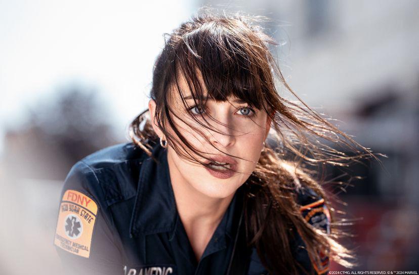 Kelebihan dan Kekurangan Film Madame Web, Dakota Johnson Stand Out