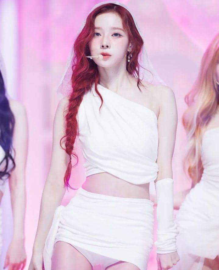 gaya rambut Winter aespa (instagram.com/winter.aespadiary)