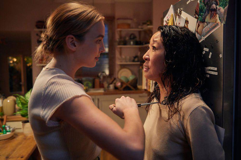Jodie Comer dan Sandra Oh dalam serial Killing Eve (dok. BBC America Original Production/Killing Eve)