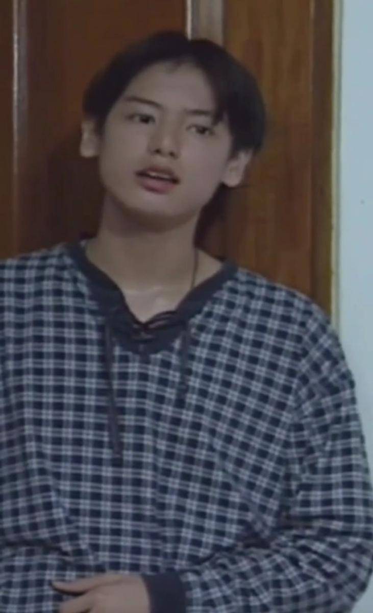 Roger Danuarta jadul mirip Jungkook (TikTok.com/lxriovs)