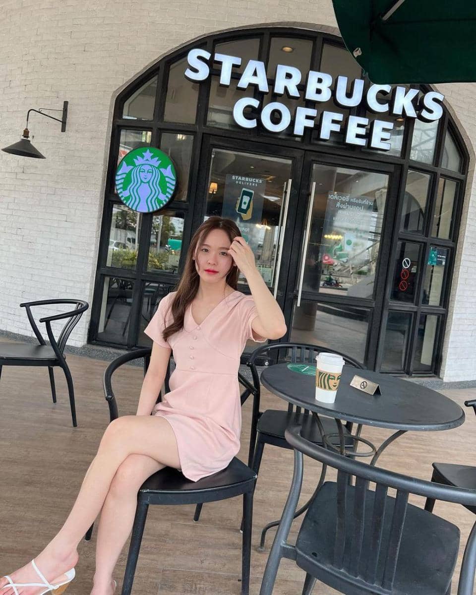 June Wanwimol (instagram.com/junewanwimol19)