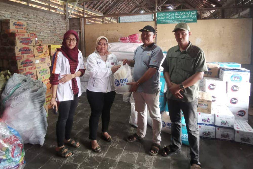 Paket bantuan BRI Peduli untuk warga terdampak banjir di Grobogan dan Demak (dok. BRI Peduli)
