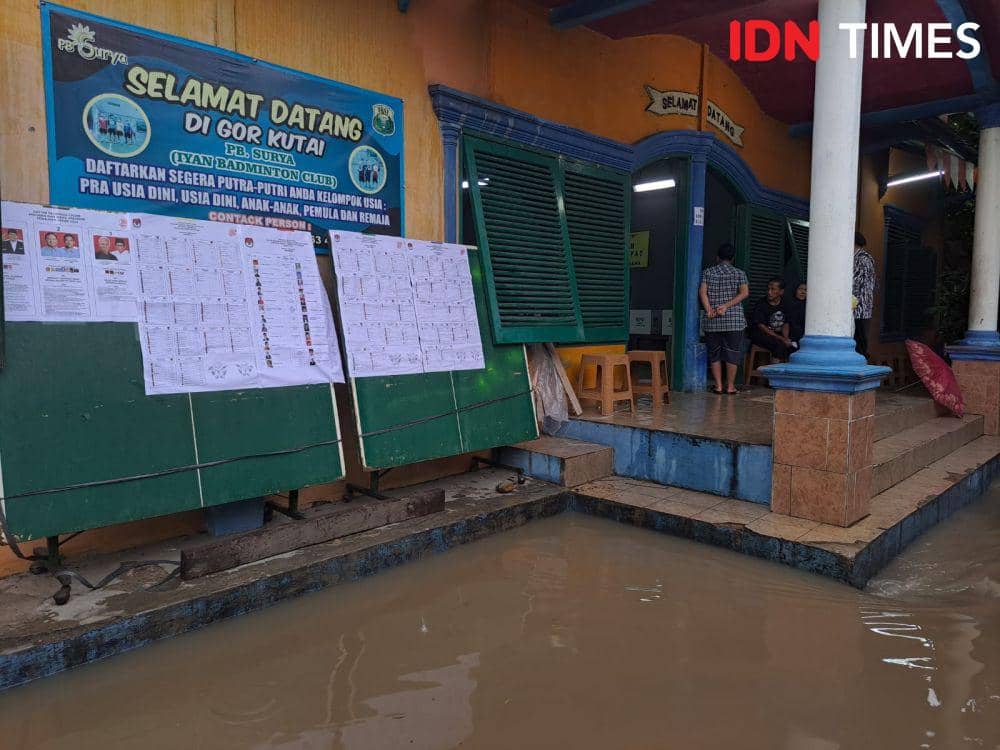 Hujan Deras, Sejumlah TPS di Kabupaten Tangerang Dikepung Banjir