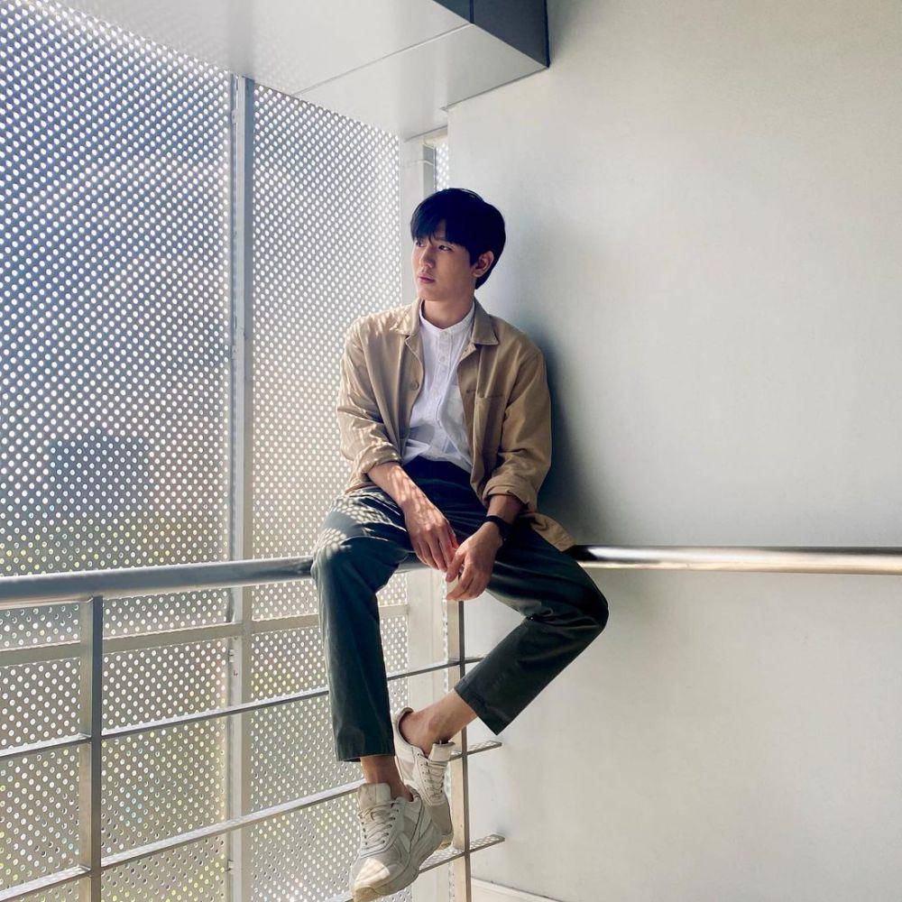 New Thitipoom (instagram.com/newwiee)