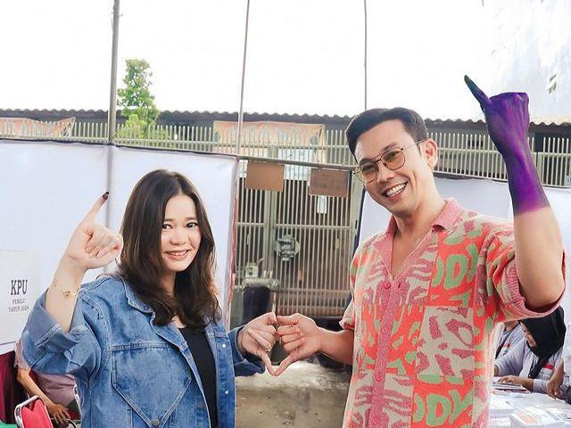 Kocak, 7 Potret Artis dengan Jari Bertinta Unik saat Pemilu 2024