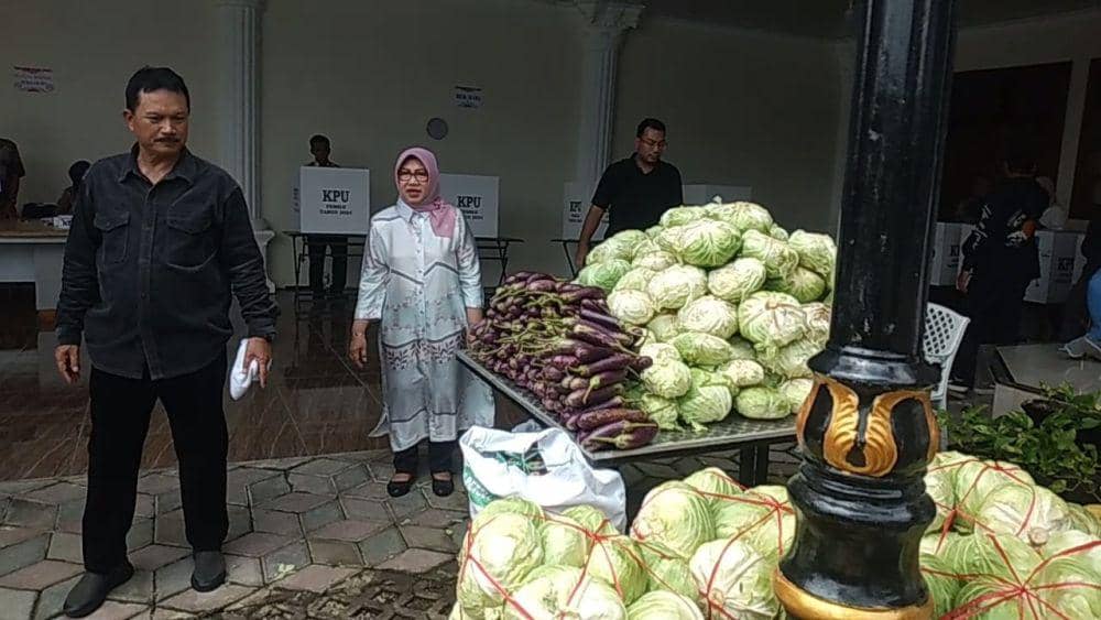 Nyoblos Bareng Wali Kota, Warga Madiun Bisa Bawa Pulang Sayur