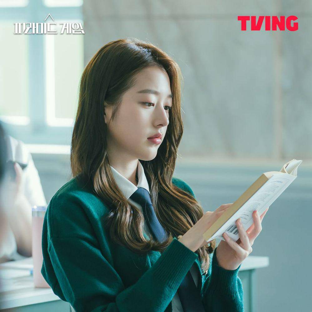 Jang Da A di drama Pyramid Game (instagram.com/tving.official)