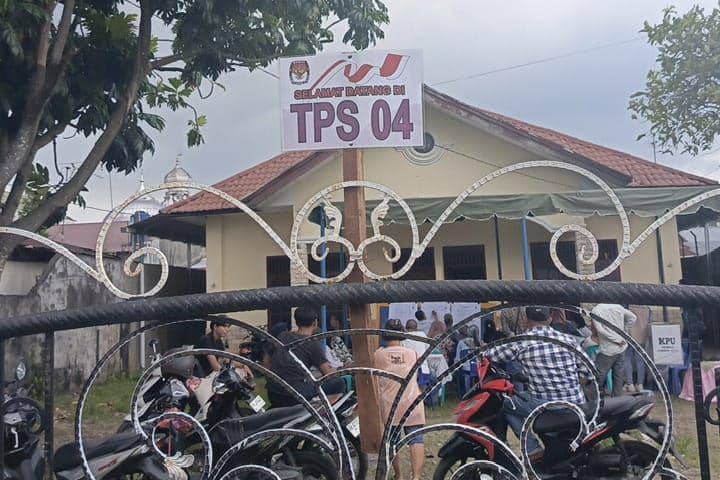 Diduga Ada Penyelundupan Pemilih Terjadi di TPS 04 Medan Amplas