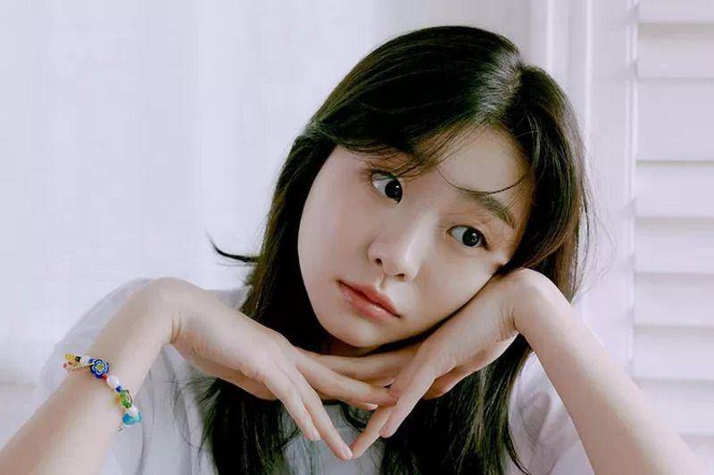Kim Da Mi (instagram.com/d_a___m_i)