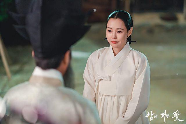 7 Alasan Cho Yeo Hwa di Knight Flower Harus Melawan Ayah Mertuanya