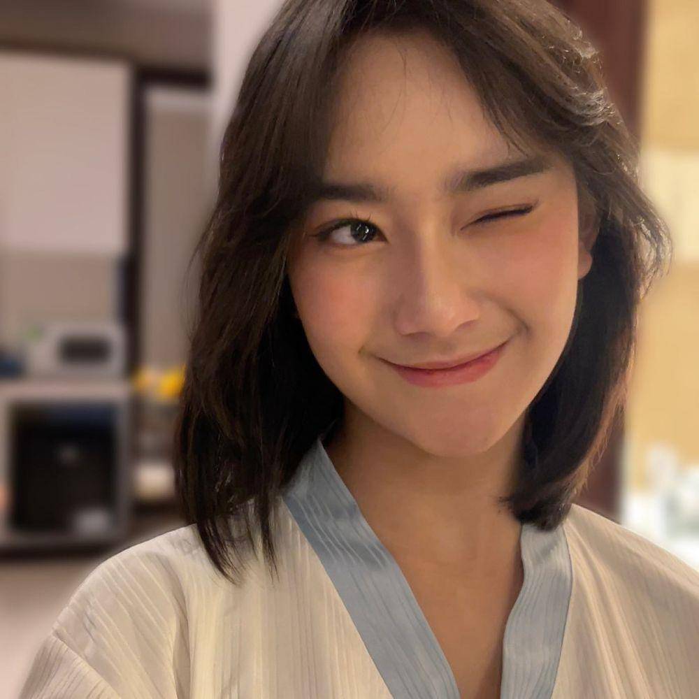 Gaya Makeup Freya JKT48 (instagram.com/jkt48.freya)